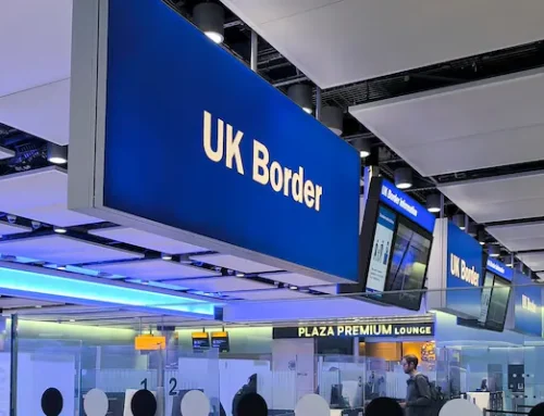 UK: „Boriswave”: până la 2,2 milioane de migranți pot ajunge la rezidență permanentă în UK. Guvernul analizează schimbarea regulilor