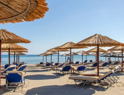 Grecia interzice șezlongurile pe 251 de plaje: Război cu turismul de masă