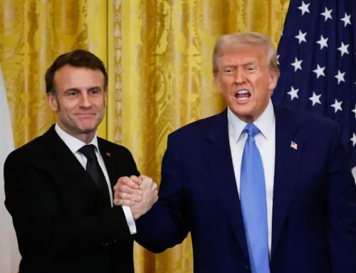 Trump amenință Franța cu taxe vamale de 100% pentru vinuri și șampanie